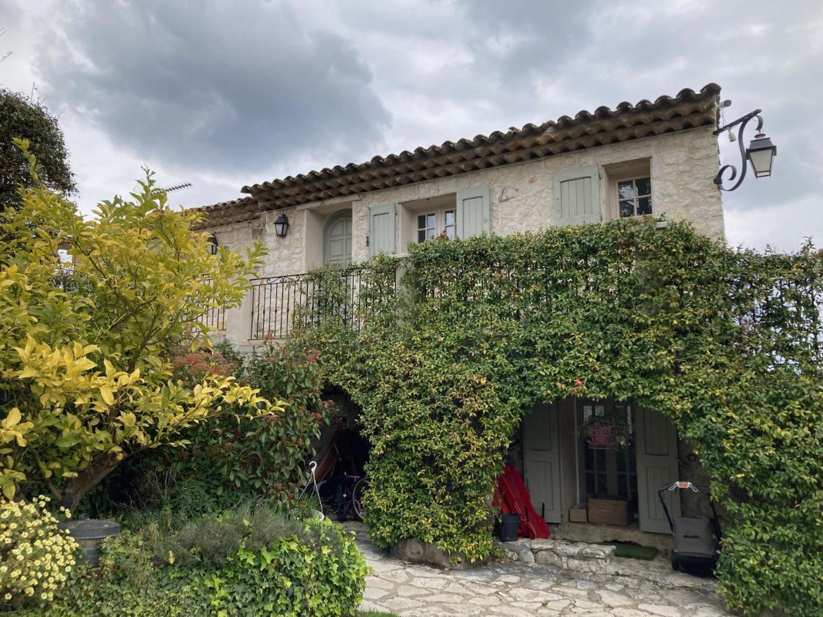 Appartement De Charme Au Calme Parking Gratuit La Colle-sur-Loup Bagian luar foto